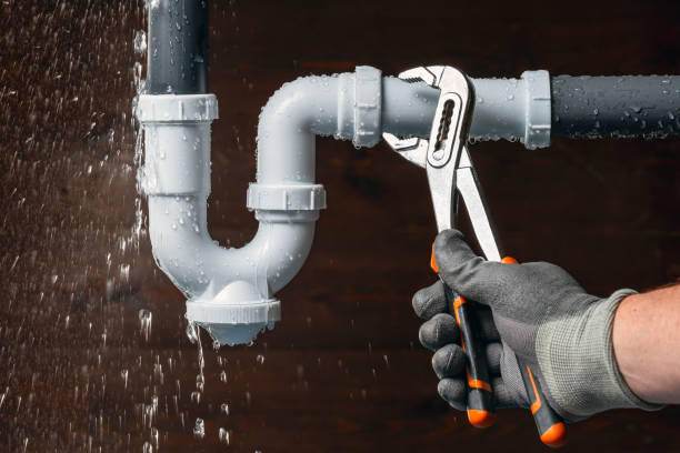 Professional Gas Line Repair technician working in Norman, OK